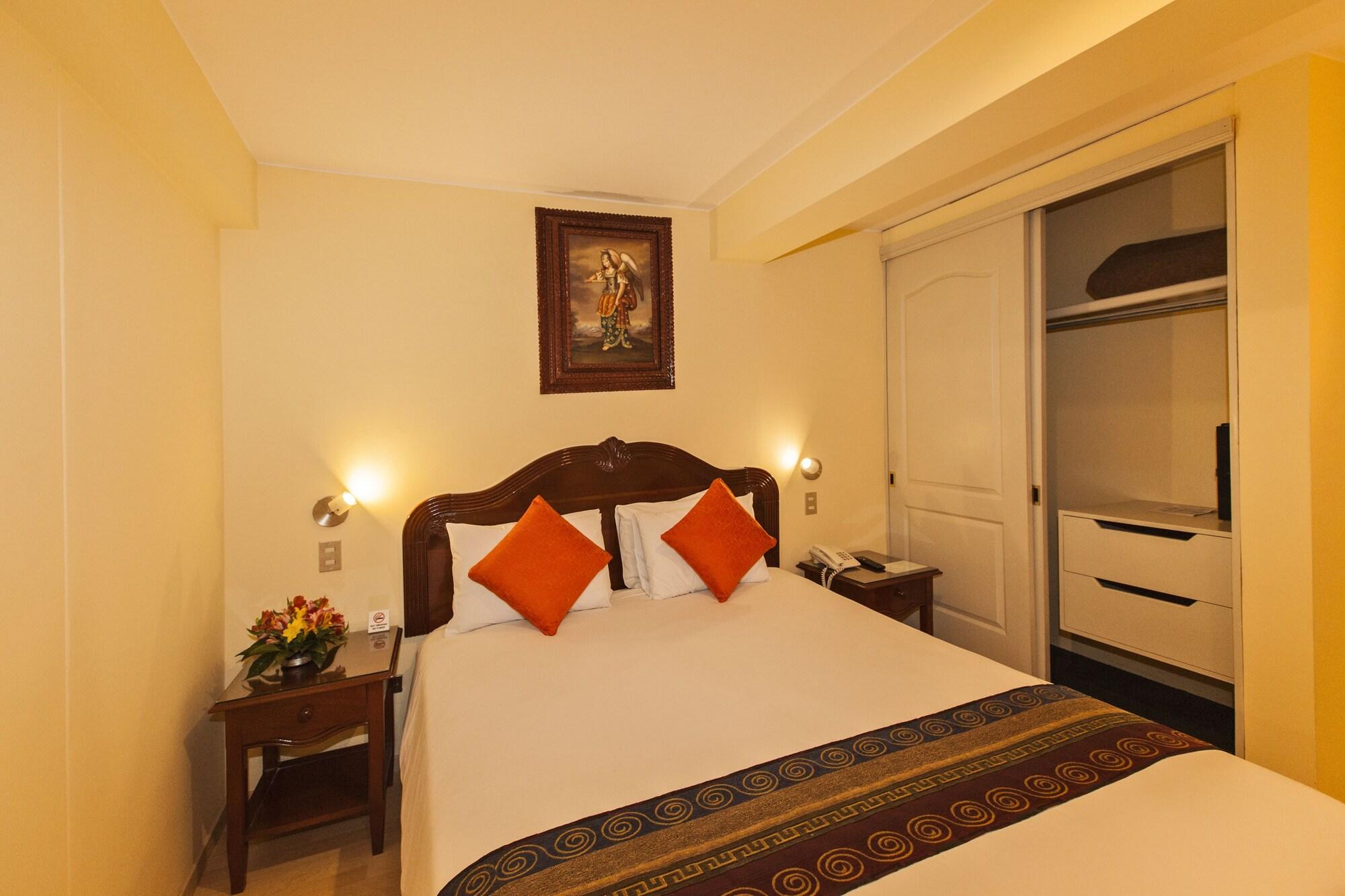 Hotel Agustos Cuzco Buitenkant foto