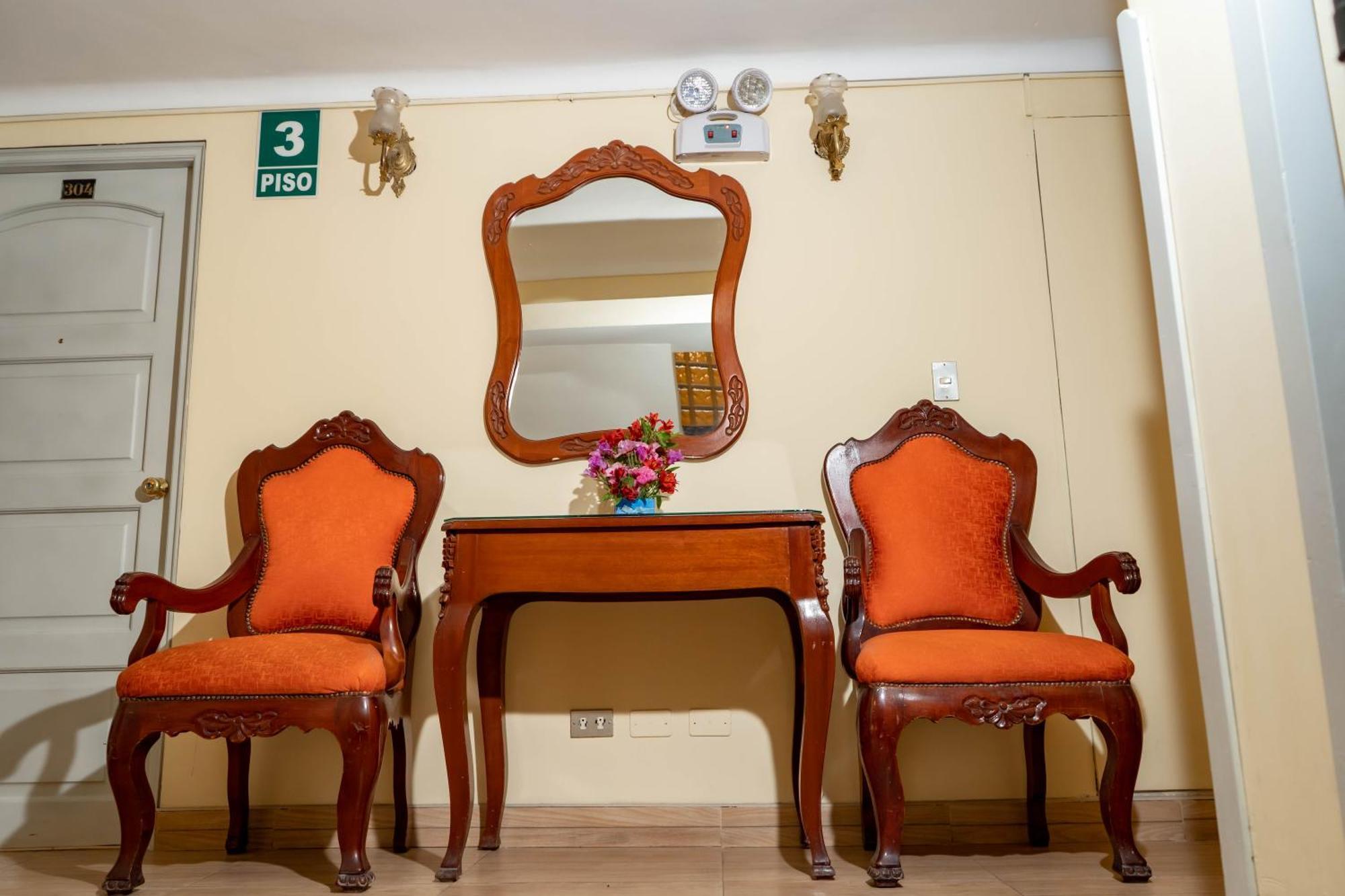 Hotel Agustos Cuzco Buitenkant foto