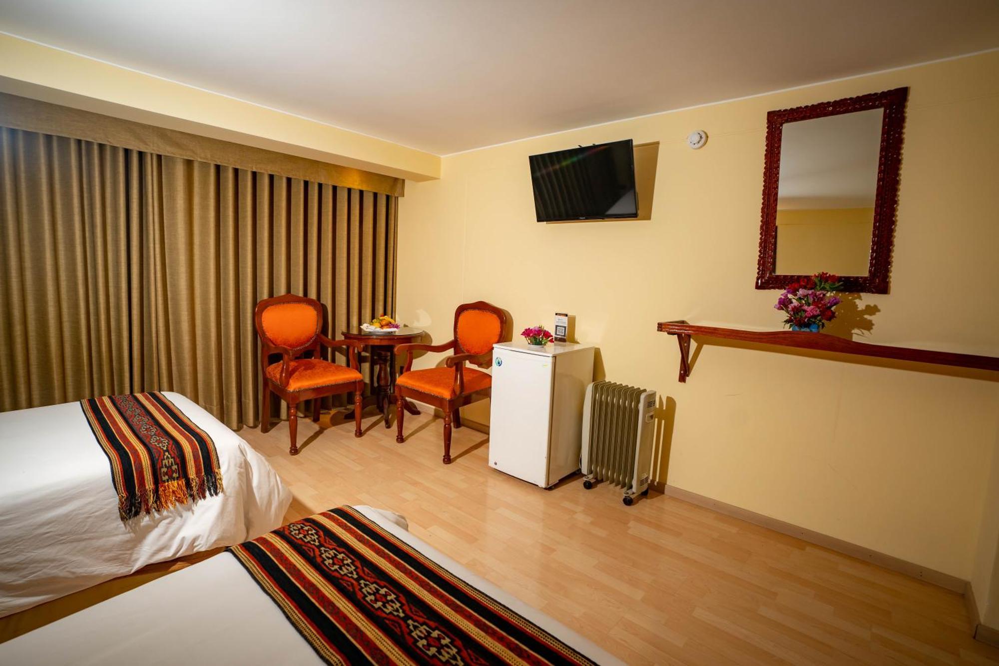 Hotel Agustos Cuzco Buitenkant foto