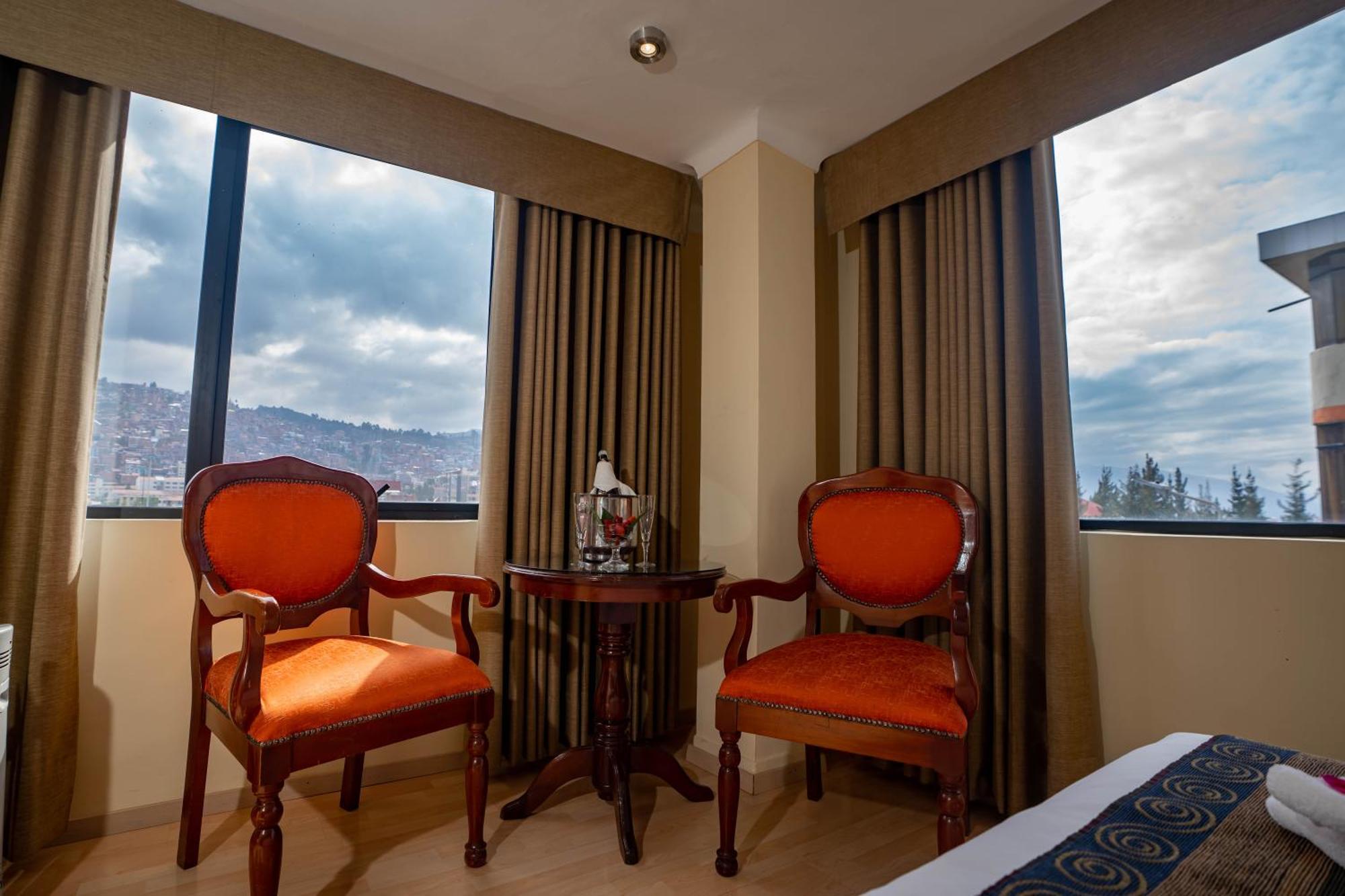 Hotel Agustos Cuzco Buitenkant foto