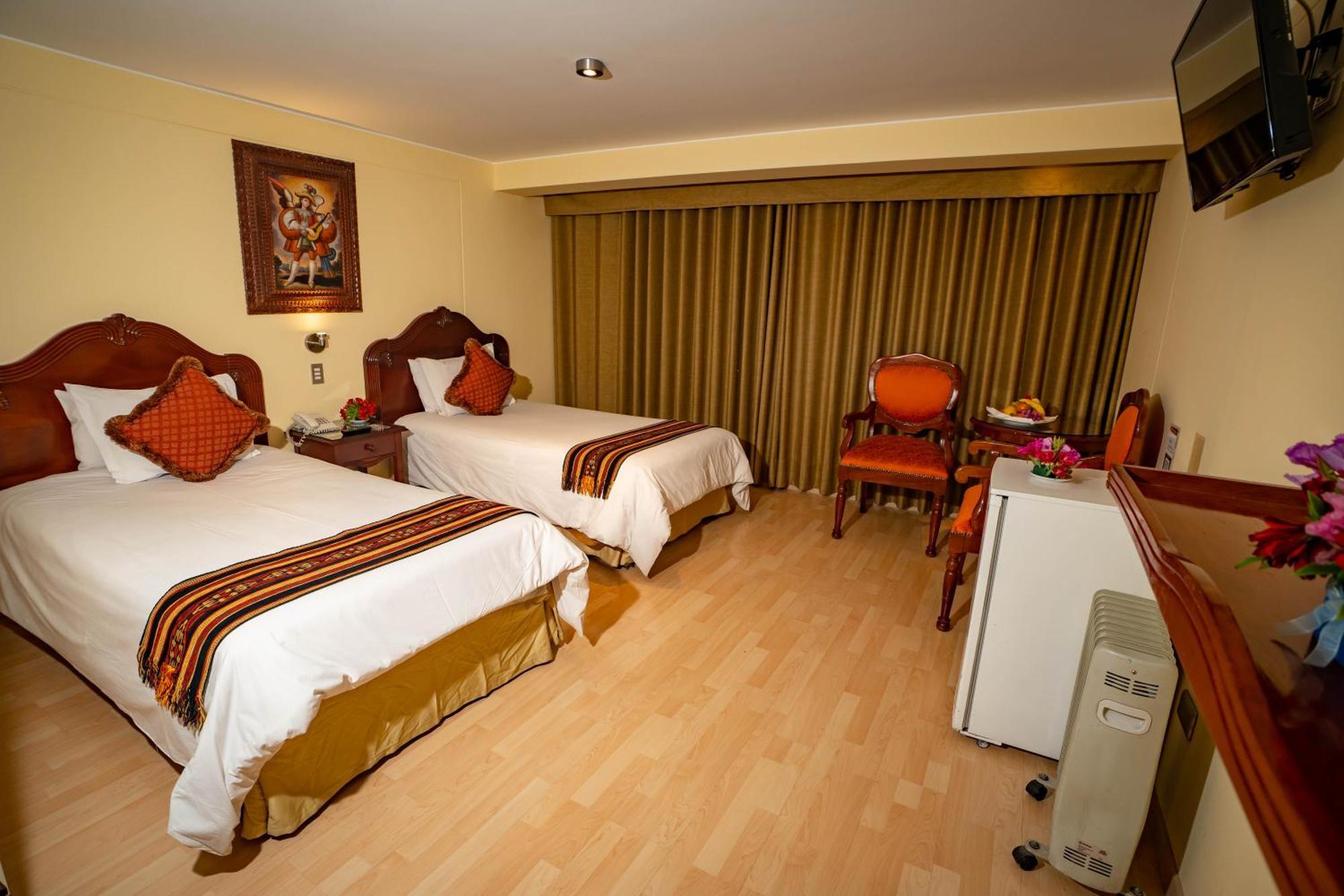 Hotel Agustos Cuzco Buitenkant foto