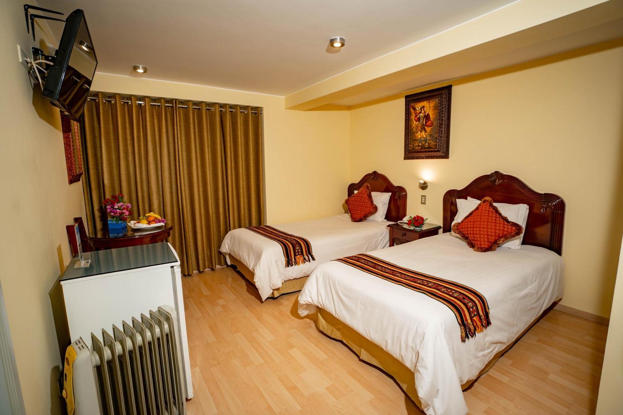 Hotel Agustos Cuzco Buitenkant foto