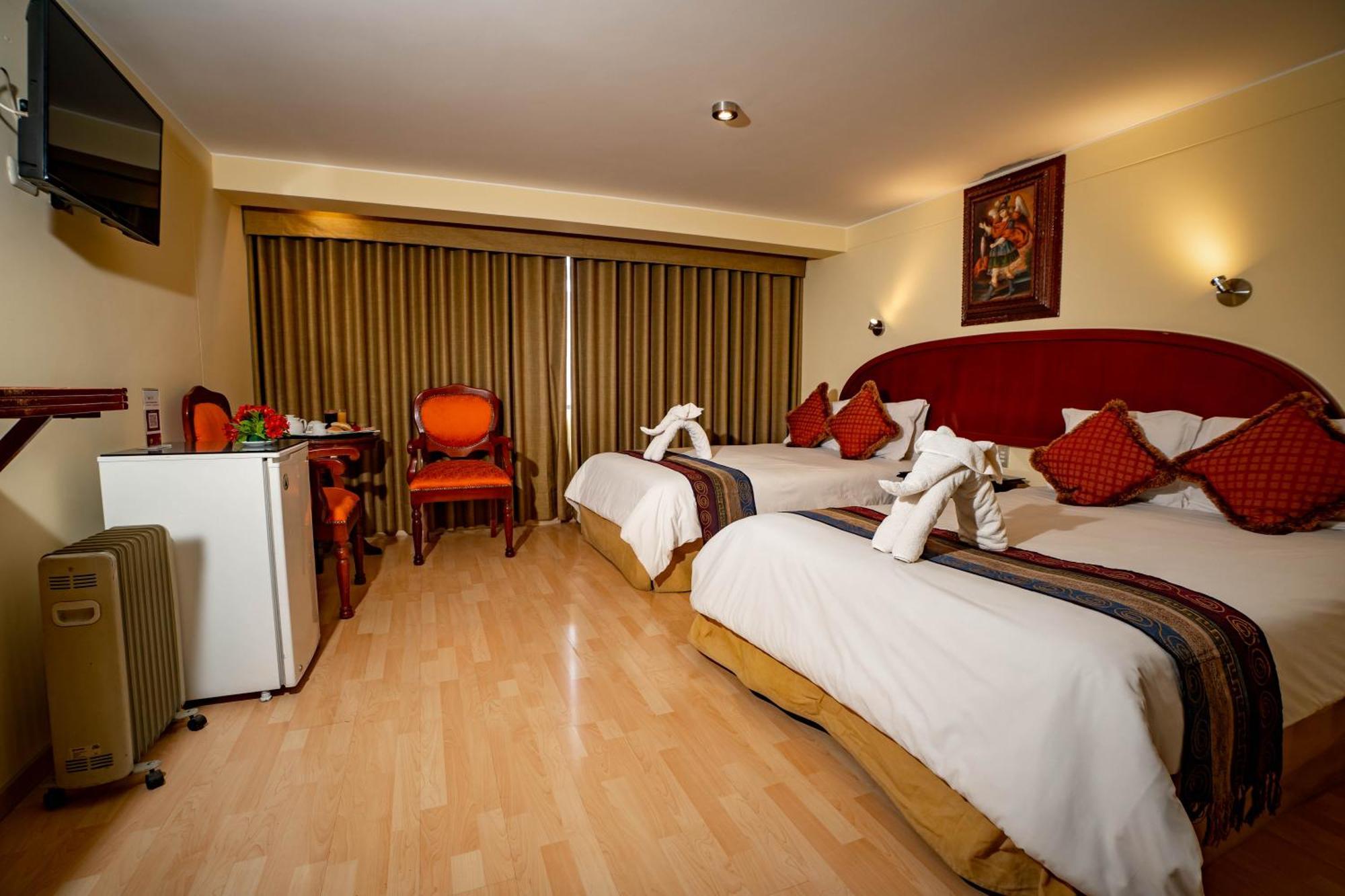 Hotel Agustos Cuzco Buitenkant foto