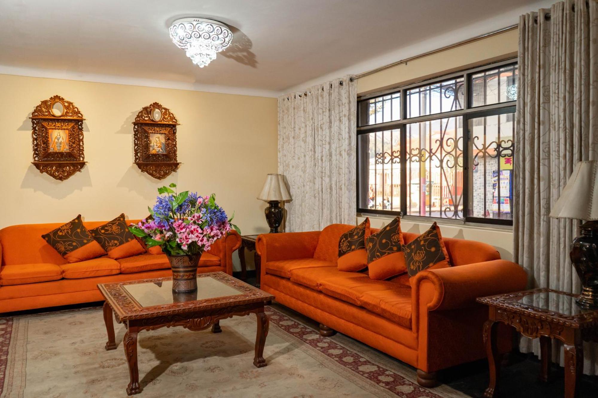 Hotel Agustos Cuzco Buitenkant foto