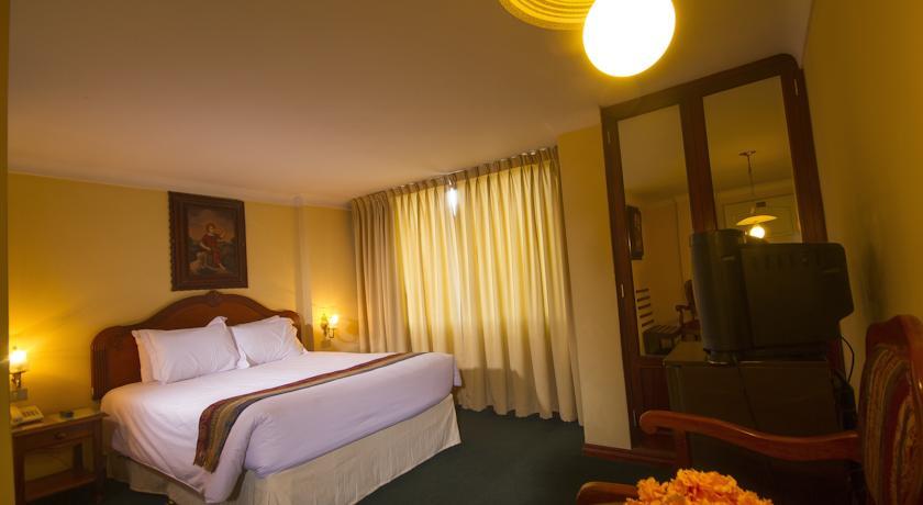 Hotel Agustos Cuzco Buitenkant foto