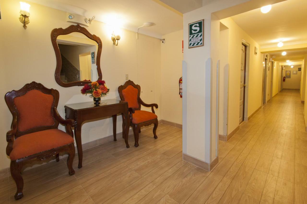 Hotel Agustos Cuzco Buitenkant foto
